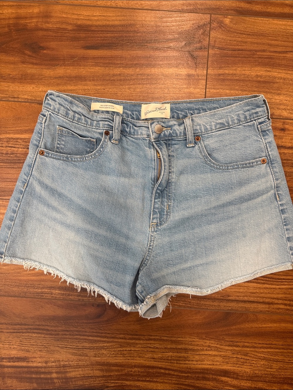 Universal Thread 90s Shorts Denim Frayed Hem Women's Shorts - Light Blue